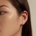 Strieborná obrúčka na náušnice