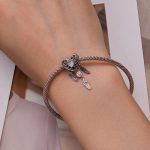 Strieborný prívesok, netopier, srdiečko lapač snov, s krištáľom