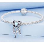 Strieborný prívesok, netopier, srdiečko lapač snov, s krištáľom