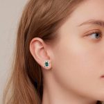 Ezüst fülbevaló, szögletes