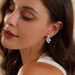 Strieborné náušnice, abstraktný twist