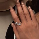 Strieborný prsteň, s listami