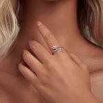 Strieborný prsteň, s listami