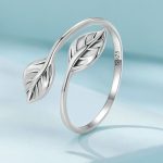 Strieborný prsteň, s listami