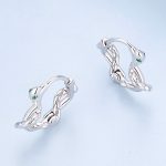 Strieborné náušnice, srdce s hadom