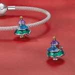 Strieborné kúzlo, vianočný stromček