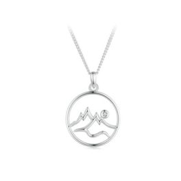 Strieborný náhrdelník s horským príveskom