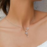 Strieborný náhrdelník s príveskom snehová vločka