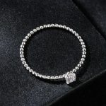 Strieborný prsteň s moissanitom, veľkosť 8