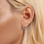 Strieborné náušnice s diamantovým vzorom