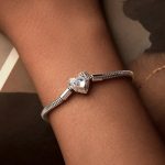 Strieborný náramok s mesačným kameňom, 17 cm