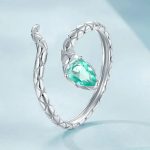 Strieborný prsteň, had