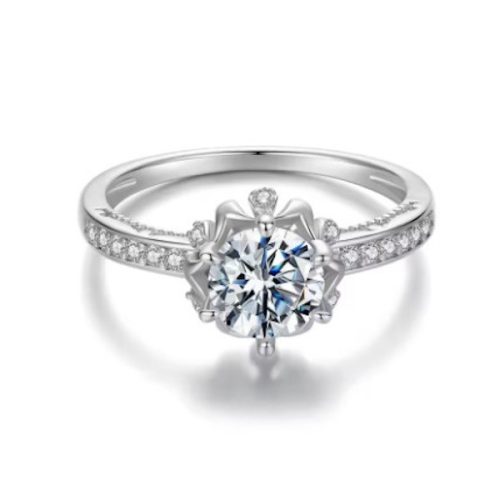 Strieborný prsteň s kvetom, veľkosť 8