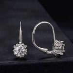 Strieborné náušnice, kvetinka