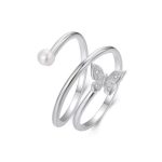 Strieborný prsteň s motýľom