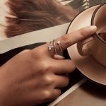 Strieborný prsteň s motýľom