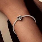 Strieborné kúzlo, srdce