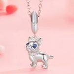 Strieborné kúzlo, buldog