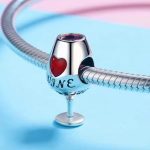 Strieborné kúzlo, pohár na víno