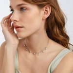 Strieborný náhrdelník s perlami