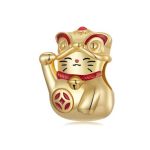 Strieborné kúzlo, šťastná mačka