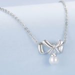 Strieborné kúzlo, mašľa