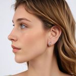 Ezüst fülbevaló áttört mintával