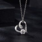 Ezüst nyaklánc moissanitkristállyal