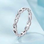 Ezüst gyűrű a végtelen jelével, 8-as méret