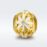 Strieborný prívesok s kvetom, zlatá farba