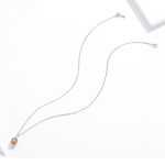 Strieborný náhrdelník s žaluďovým príveskom