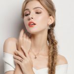 Strieborné kúzlo, včela