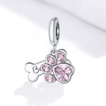 Strieborné kúzlo, psie labky