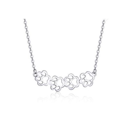 Strieborný náhrdelník s príveskom labky