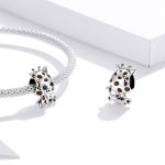 Strieborné kúzlo, žirafie mláďa