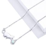 Strieborný náhrdelník s príveskom mačky