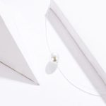 Neviditeľný náhrdelník s pravými perlami a strieborným zapínaním