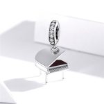 Strieborné kúzlo, klavír