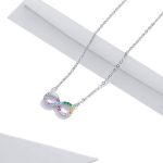 Strieborný náhrdelník s príveskom symbol nekonečna a farebným kryštálom
