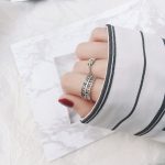 Strieborný prsteň, pierko