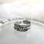 Strieborný prsteň, pierko