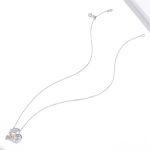 Strieborný náhrdelník, láska