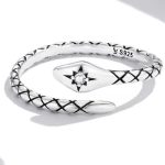 Strieborný dámsky prsteň, had