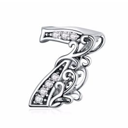 Ezüst charm, 7-es szám