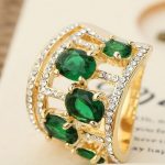 Jedinečný kamienkový prsteň, zdobený kryštálom Swarovski