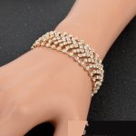 Postriebrený náramok s kryštálmi striebornej farby 17+6 cm