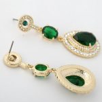 Náušnice v tvare kvapky, zelené, zdobené kryštálmi Swarovski