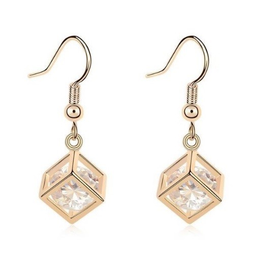 Náušnice v tvare kocky