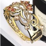 Náramok s rastlinným vzorom