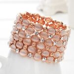 Oválny perlový náramok